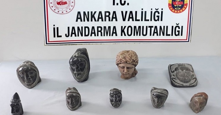 Ankara'da Helenistik Döneme Ait 14 Heykel Ele Geçirildi