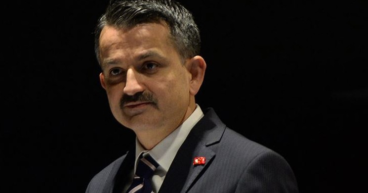 Bakan Pakdemirli: Hakiki Arıcıların Emeğini Çalanlara Asla Müsaade Etmeyeceğiz