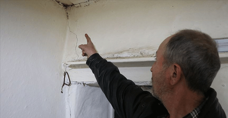 Balıkesir'de 51 Artçı Sarsıntı Meydana Geldi