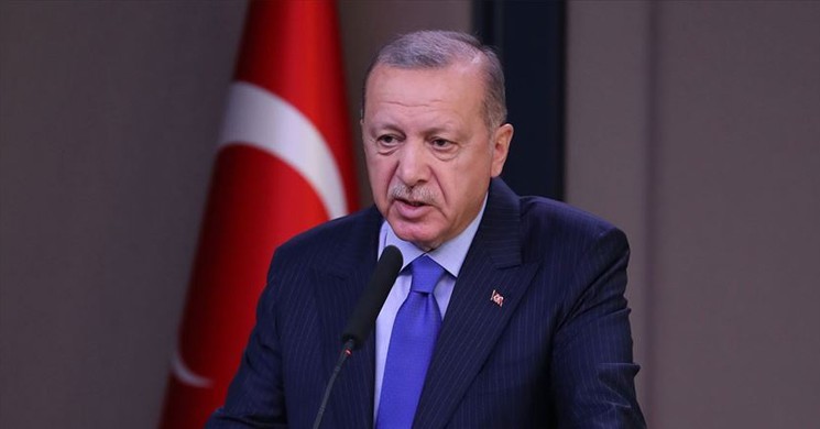 Cumhurbaşkanı Erdoğan: 'Kadın Ailenin Direğidir!'