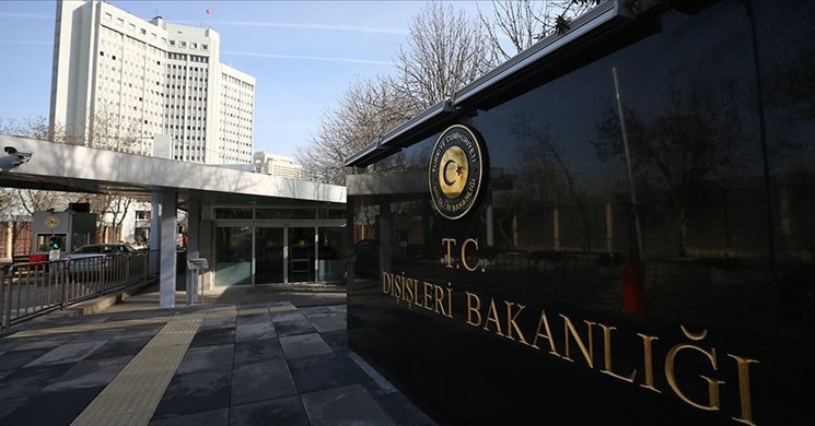 Dışişleri Bakanlığından Fransadaki Türk Vatandaşlarına Seyahat Uyarısı