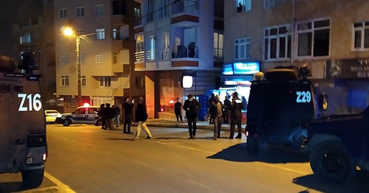 Eyüpsultan'da Bir Büfeye Silahlı Saldırı
