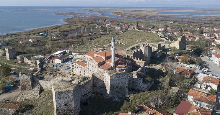 Fatih'in Yadigarı Cami 55 Yılın Ardından Yeniden İbadete Açılacak