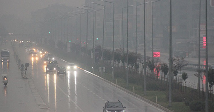 Hatay'da Yoğun Sis Etkili Oluyor