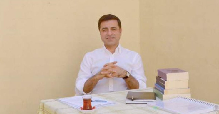 HDP, Demirtaş'ın Hastaneye Kaldırıldığı İddialarını Yalanladı