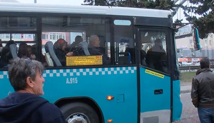 Otobüste Uyuyan Kadın Yolcuya Taciz