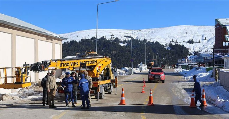 Uludağ'da Kaybolan İki Arkadaşı Arama Çalışmaları Devam Ediyor