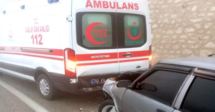 Yaralı Taşıyan Ambulans Kaza Yaptı! 7 Yaralı