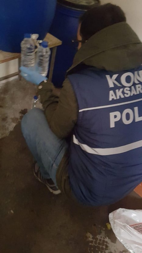 Aksaray’da 222 litre sahte içki ele geçirildi