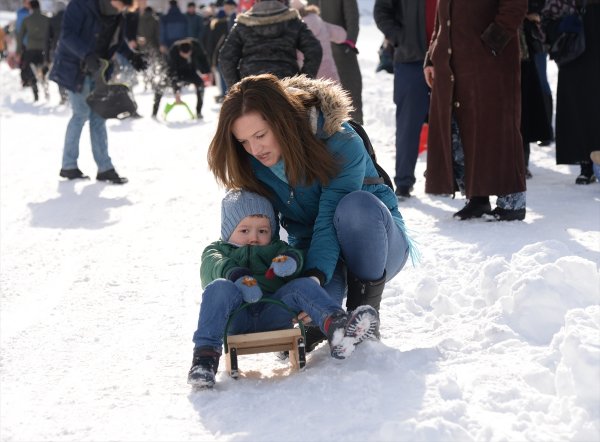 Bilecik'te kızak festivali