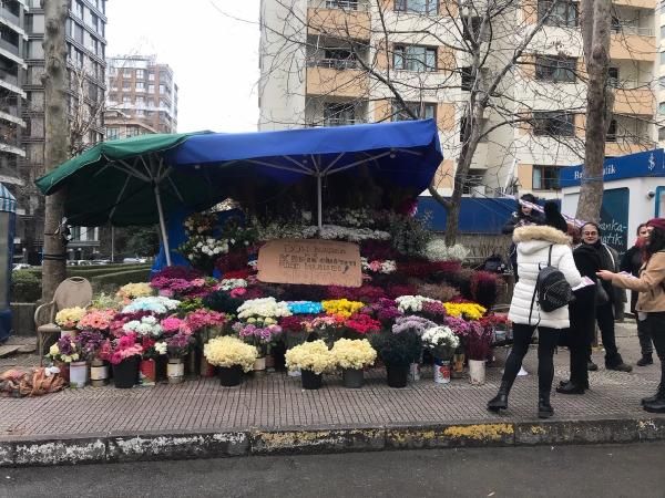 Kocası tarafından öldürülen çiçekçinin tezgahı sahipsiz kaldı -5