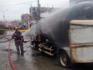 Peru'da gaz yüklü tanker patladı: 2 ölü, 50 yaralı
