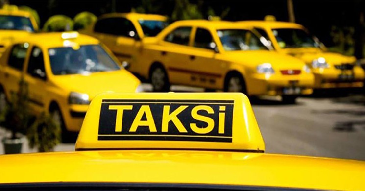 Taksici Bu Sözlerle İsyan Etti: Ölmem mi Lazımdı
