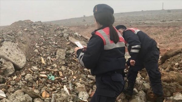 Depremde ölen oğlundan kalan tek hatıra, kimliği oldu