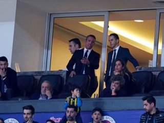 Fenerbahçeli taraftarlar Ali Koç'a tepki gösterdi