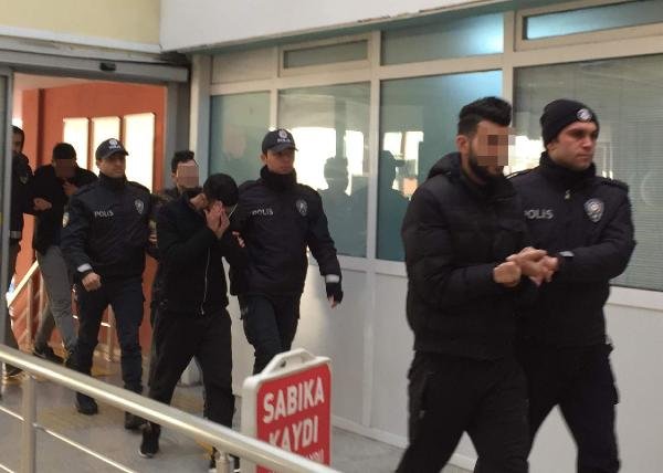 Kocaeli’de uyuşturucu operasyonu: 20 gözaltı