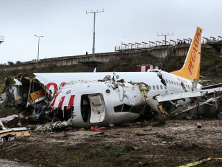Uçak kazasında bulunan kabin görevlileri ifade verdi