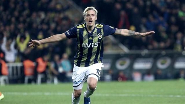 Fenerbahçe'den ayrılan Max Kruse'nin sosyal medyadaki Stuttgart paylaşımı dikkat çekti