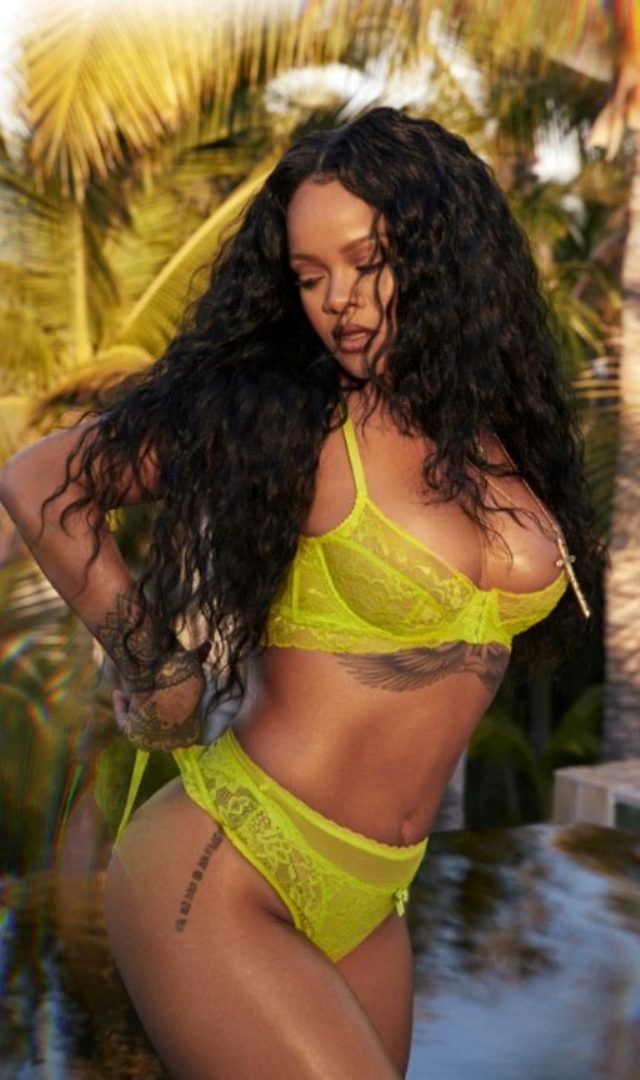 Rihanna, kendi markasının yeni koleksiyonu için iç çamaşırlarıyla cesur pozlar verdi Rihanna, kendi markasının yeni koleksiyonu için iç çamaşırlarıyla cesur pozlar verdi
