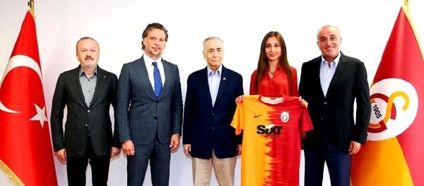 Galatasaray'a iki yeni sponsor